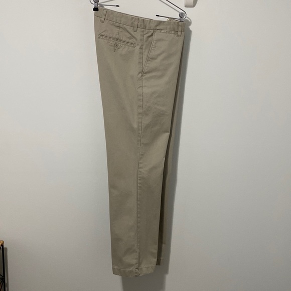 Dockers Classic Fit Chino - Picture 1 of 6